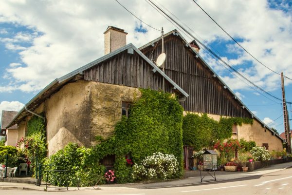 le-gratteris-mairie-village-paysage37